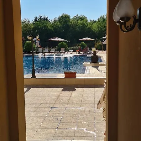 Lejlighedshotel Flora Beach Private *