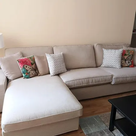 Flora Beach Private * بوموري